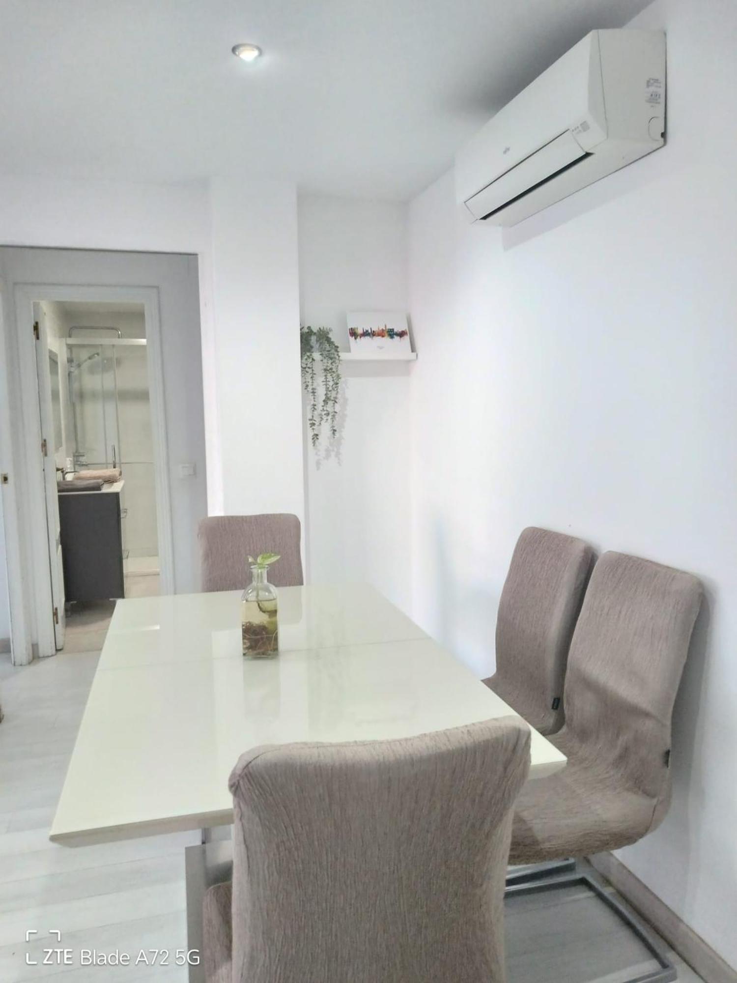 Piso Con Parkinprivado Y A10Minutosdelaplayaandando Leilighet Málaga Eksteriør bilde